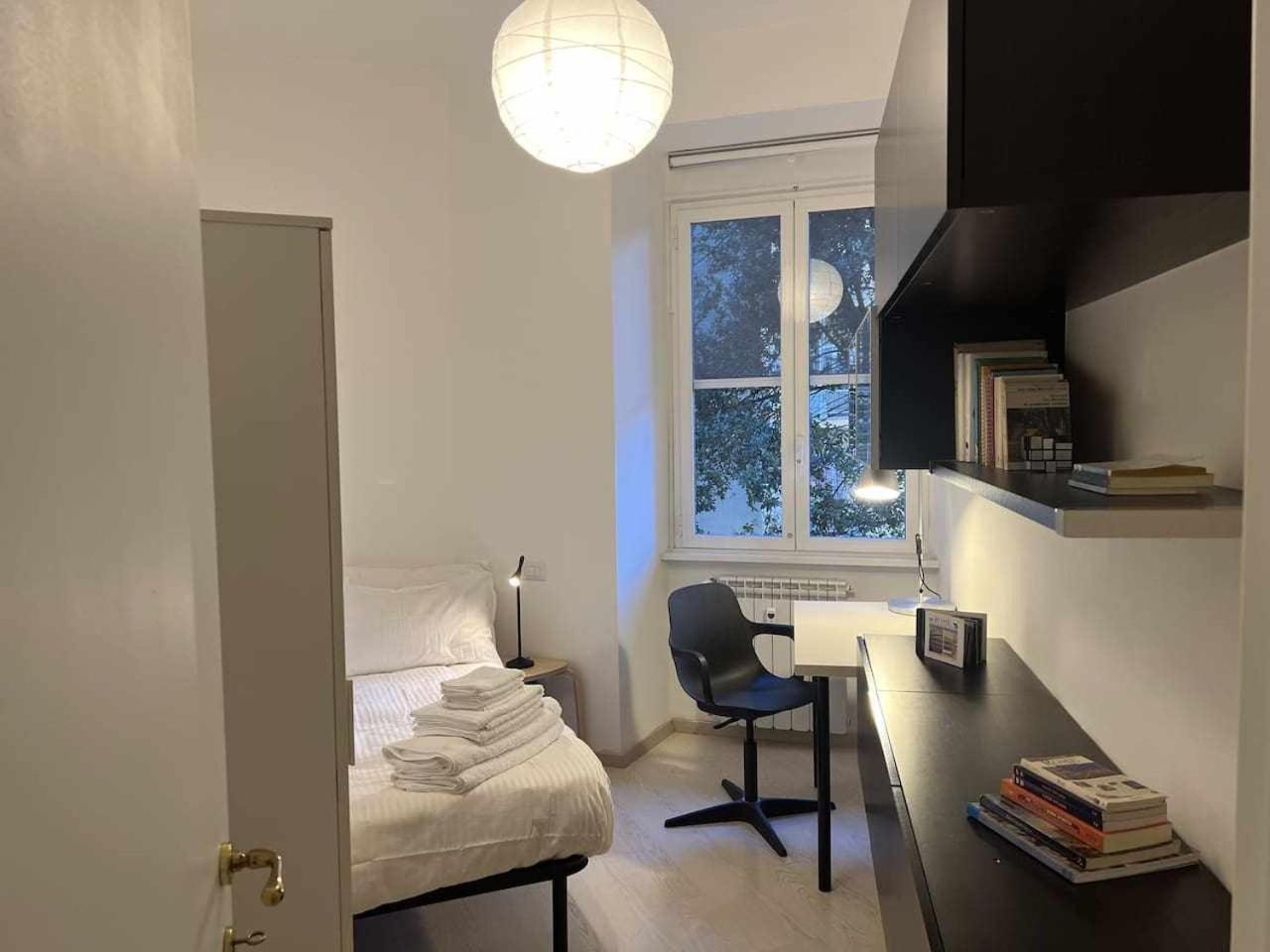 Modern Apartment In Monteverde Рим Экстерьер фото